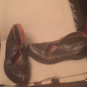 Cydwoq vintage flat combat style boot